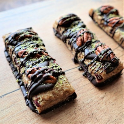 Μπάρα pecan μαύρη σοκολάτα