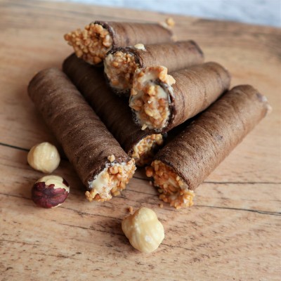 Πουράκια με γέμιση κρέμας τ.Bueno