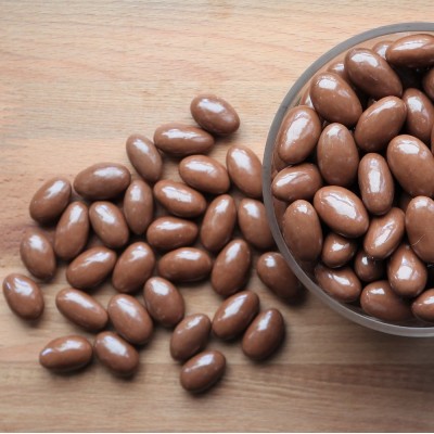 Ελίτσες αμυγδάλου και σοκολάτα γάλακτος με στέβια